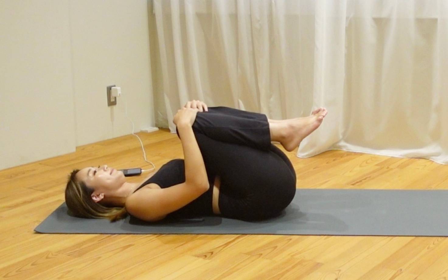 内転筋ストレッチ