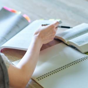 「勉強して意味あるの？」と言われても挫けない！大人の学び直しを成功させる秘訣とは