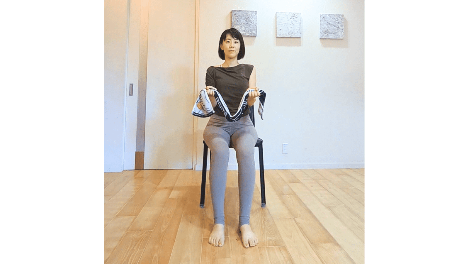 巻き肩改善外旋ワーク