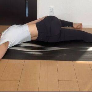 垂れ下がったお尻の形にげんなり……ふっくらヒップを取り戻すための「寝たまま簡単ストレッチ」