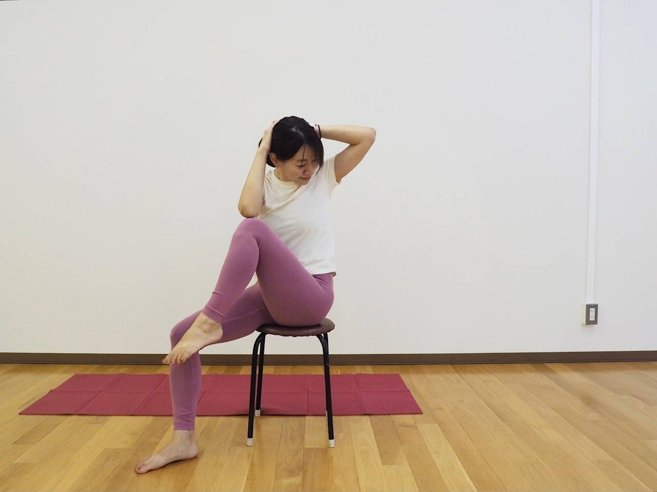 くびれエクササイズ③