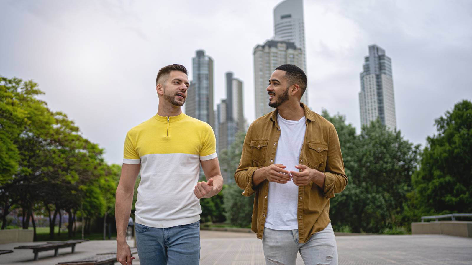 「男だって友人と語り合いたい！」米NY＆LAで男子会&サークル活動が注目を集める背景