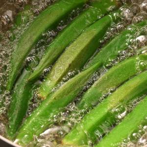 その調理法…実はNGかも！夏バテ対策にもなる「オクラ」の効果を最大限引き出す調理ポイント