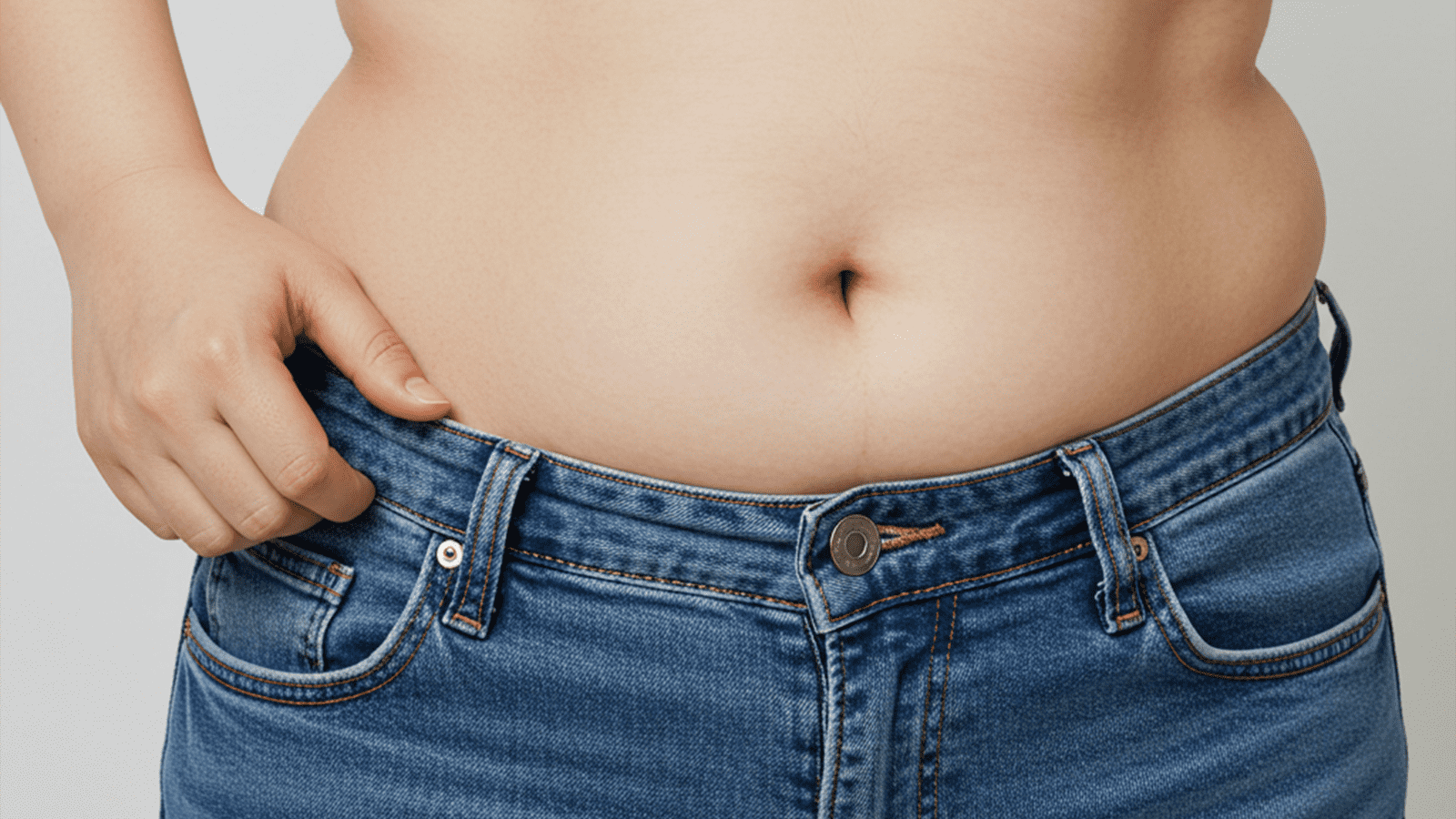 〈揺れるだけ〉でお腹が凹む？ゆっくりやるほどめちゃくちゃ効く！下腹引き締めエクササイズ