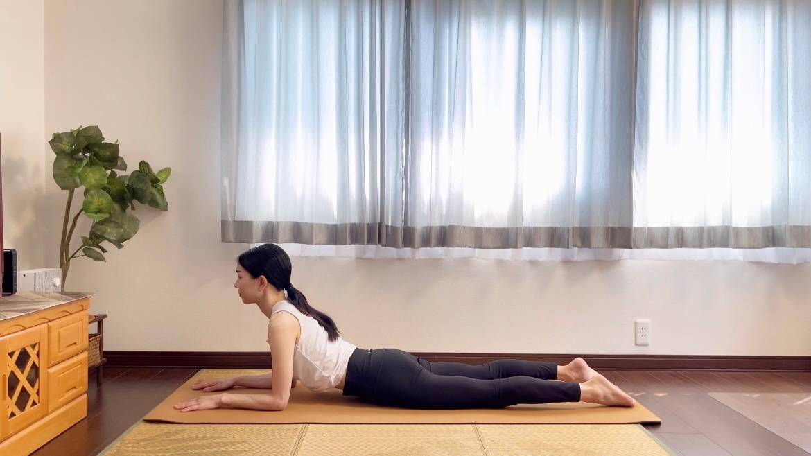 スフィンクスのポーズ