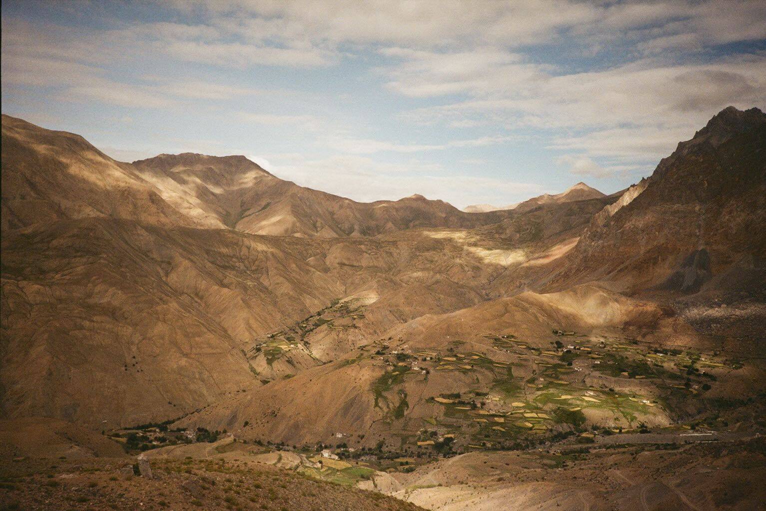 Photo by Yuri Ishikami