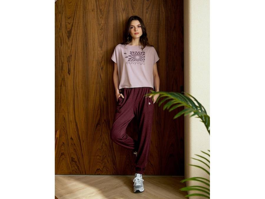 easyoga（イージーヨガ）