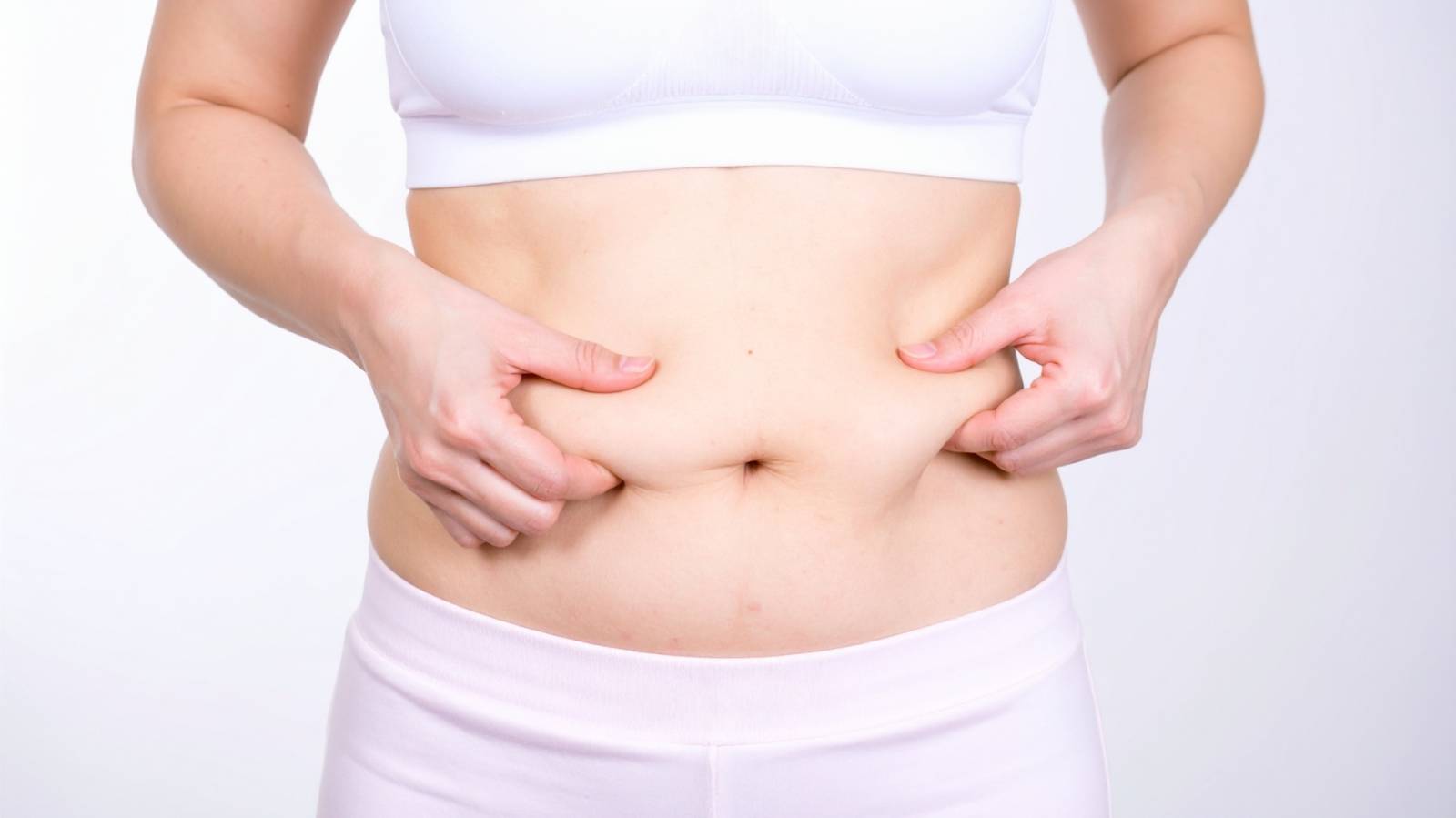 【お腹痩せしたいなら背中をほぐして】お腹が薄くなる！魔法の「広背筋」ストレッチ