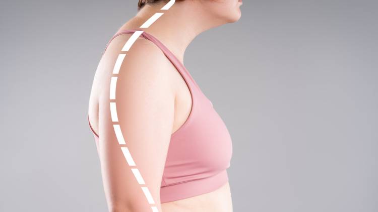 【姿勢美人になるための巻き肩改善エクサ】無理なく続けられる「鎖骨ほぐし×ひじねじり」