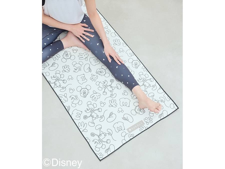 可愛さ満点♡機能性も両立！ディズニーキャラのヨガラグが新登場