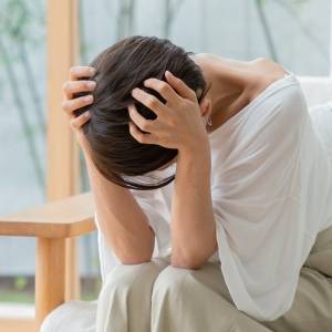 怠けや甘えではない。更年期で仕事が辛いと感じる女性たちに知ってほしい処方箋とは