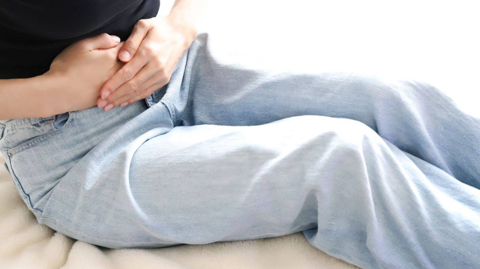 そのぽっこりお腹は「腸のむくみ」が原因かも？【お腹リンパケア】で内側も外側もスッキリ