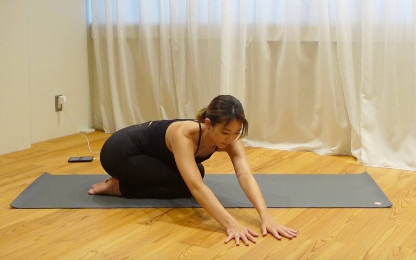 広背筋ストレッチ