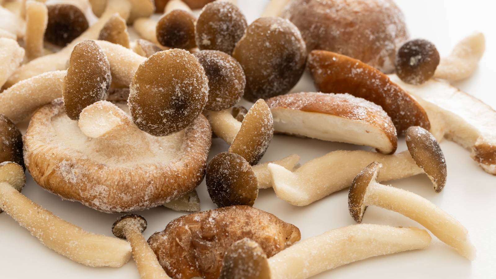 腸がどんどんキレイになる「冷凍きのこ」の食べ方【管理栄養士が解説】