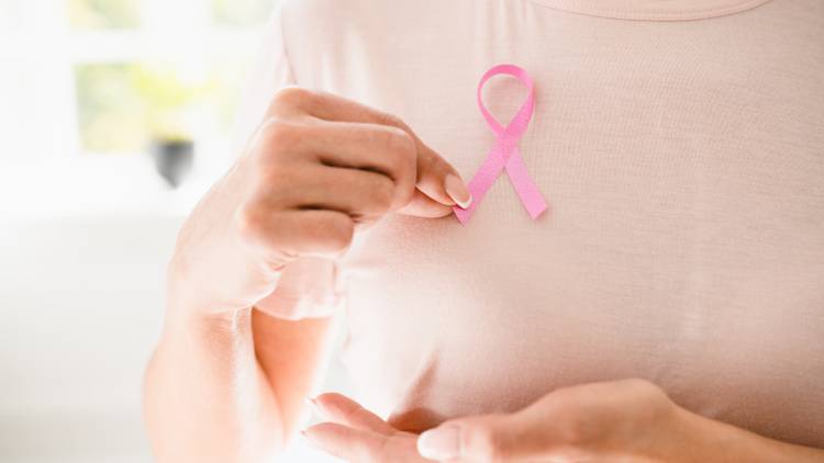 9人に1人がかかる乳がんを早期発見するために。専門医がすすめるセルフチェックと運動習慣