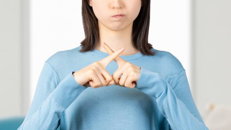 「良かれと思っていたのに」毎日飲んでいるサプリが逆効果！血液をドロドロにするNG習慣は｜医師解説