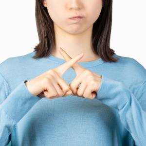 「良かれと思っていたのに」毎日飲んでいるサプリが逆効果！血液をドロドロにするNG習慣は｜医師解説