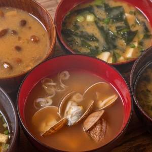 味噌汁で食べ過ぎ防止！40代におすすめ具材3選｜管理栄養士がおすすめ