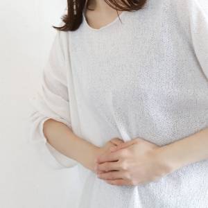 〈意外〉秋は要注意!「便秘気味かも?」と思ったら試したい!腸を動かす簡単ヨガポーズ2選