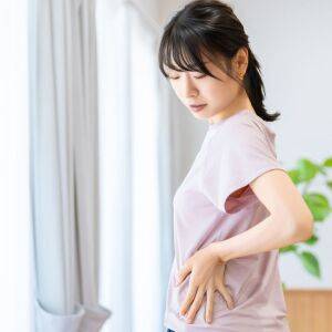 【40代以降の方必見】徐々に硬くなった「脇腹」がターゲット！姿勢改善も叶う「脇腹ストレッチ」