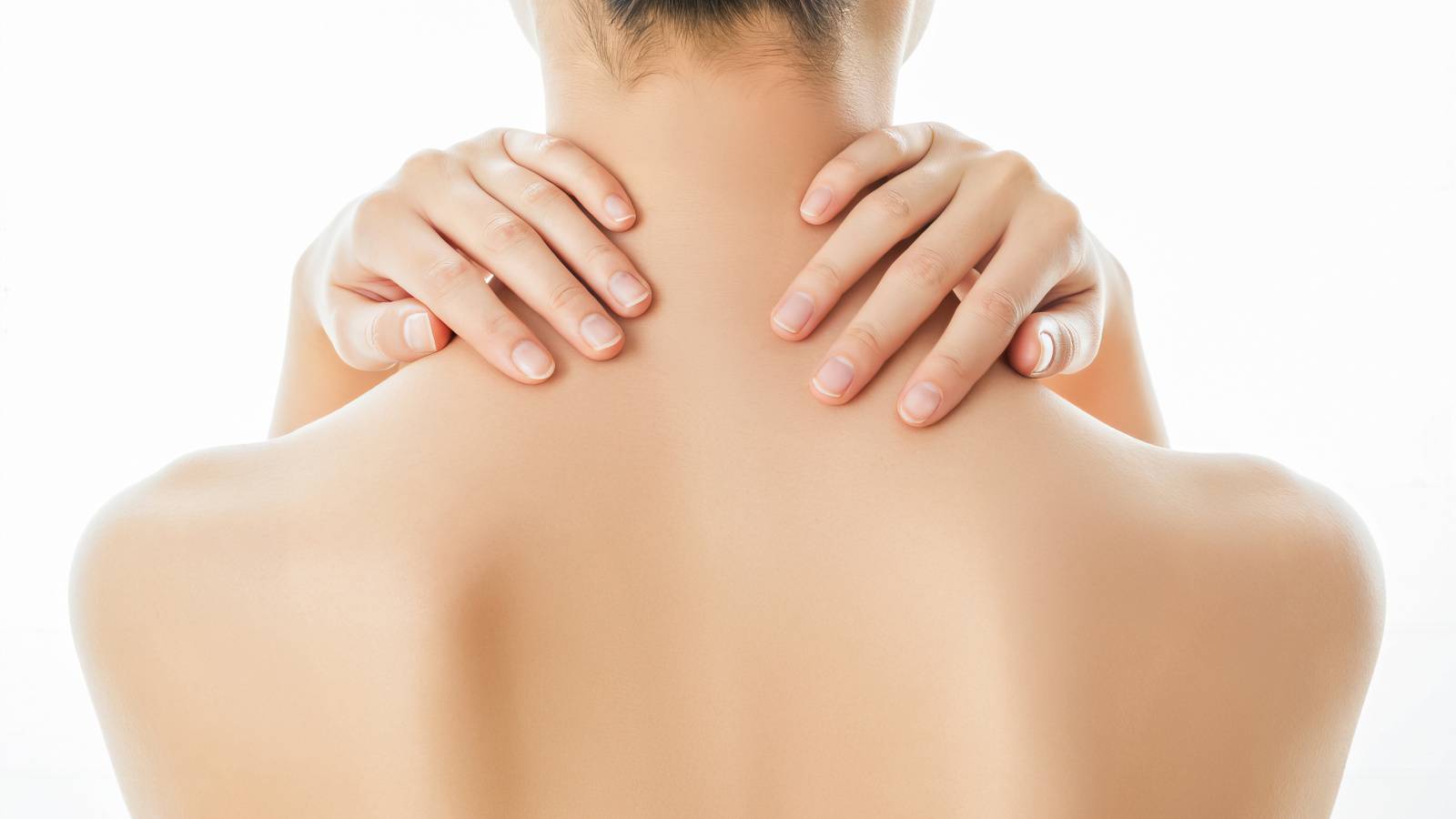 ガチガチに硬くなった肩甲骨がふわふわに！肩こりや姿勢の崩れもリセット「誰でもできる肩甲骨ほぐし」