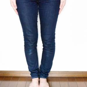 O脚だと脚が太く見える?土台から変えるO脚改善エクササイズ