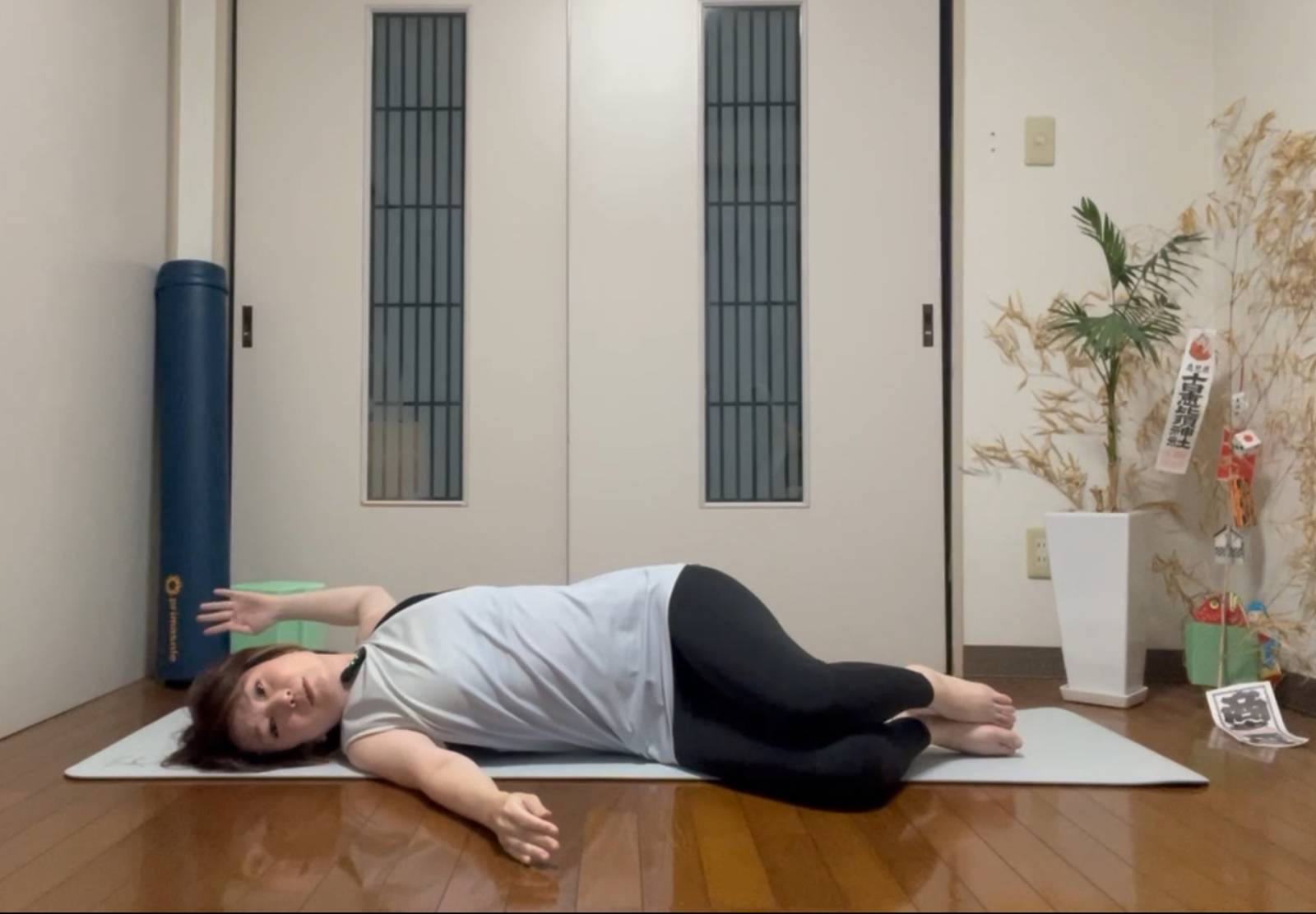 肩甲骨ストレッチ