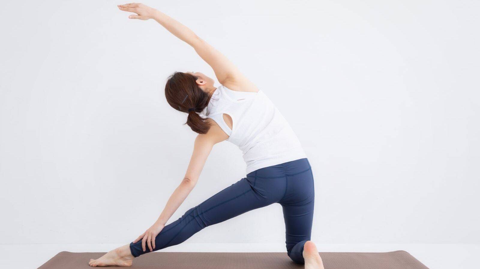 年齢とともに動きがぎこちなくなる体をリセット！硬い体を軽やかに整える簡単全身ストレッチ