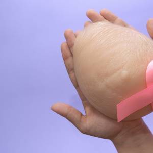 乳がん手術後の胸をつくる「乳房再建」という治療。地域格差をなくすには？形成外科医の取り組み