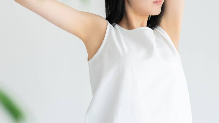 【デコルテすっきり】胸が広がりコリ改善！簡単セルフケア＆エクササイズ