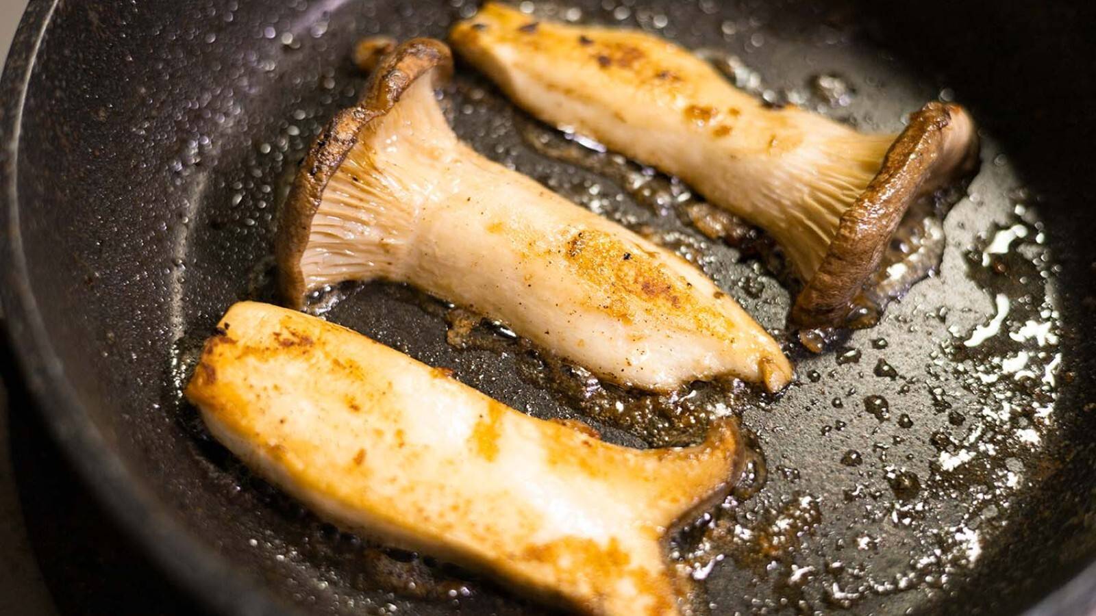 きのこの炒め物