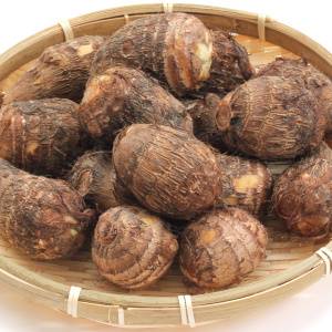 「いつも皮むいてたわ…」里芋の食物繊維やミネラルを効率よく摂取する食べ方とは？｜管理栄養士が解説