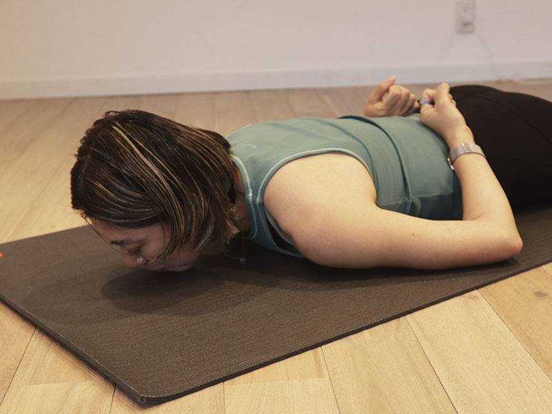 うつ伏せエクサ2-1