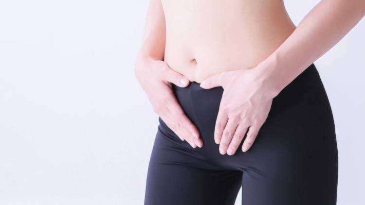 【夜ベッドで1分】代謝アップ＆スルッと痩せる！骨盤ほぐしエクササイズ