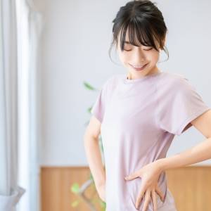 お腹痩せのカギは内腿にあり！たった5センチ脚を浮かせるだけお腹が凹む内転筋エクササイズ