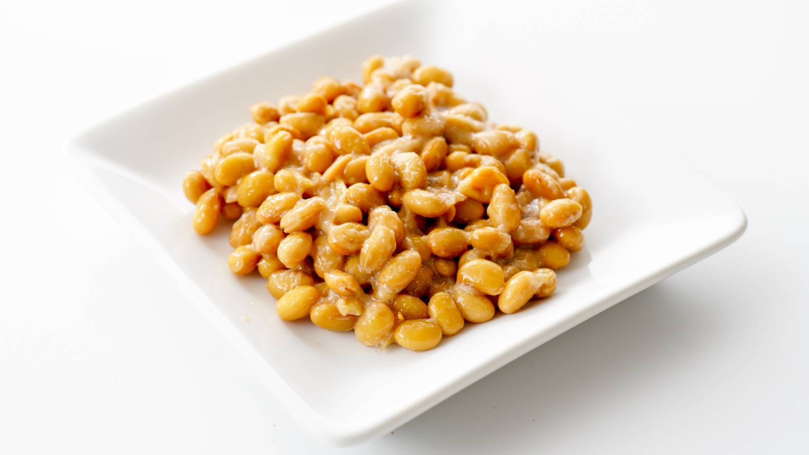 朝の納豆に“ひとさじの酢”で腸が動く！ちょい足しで代謝UPと血糖コントロールが叶う「お酢納豆」