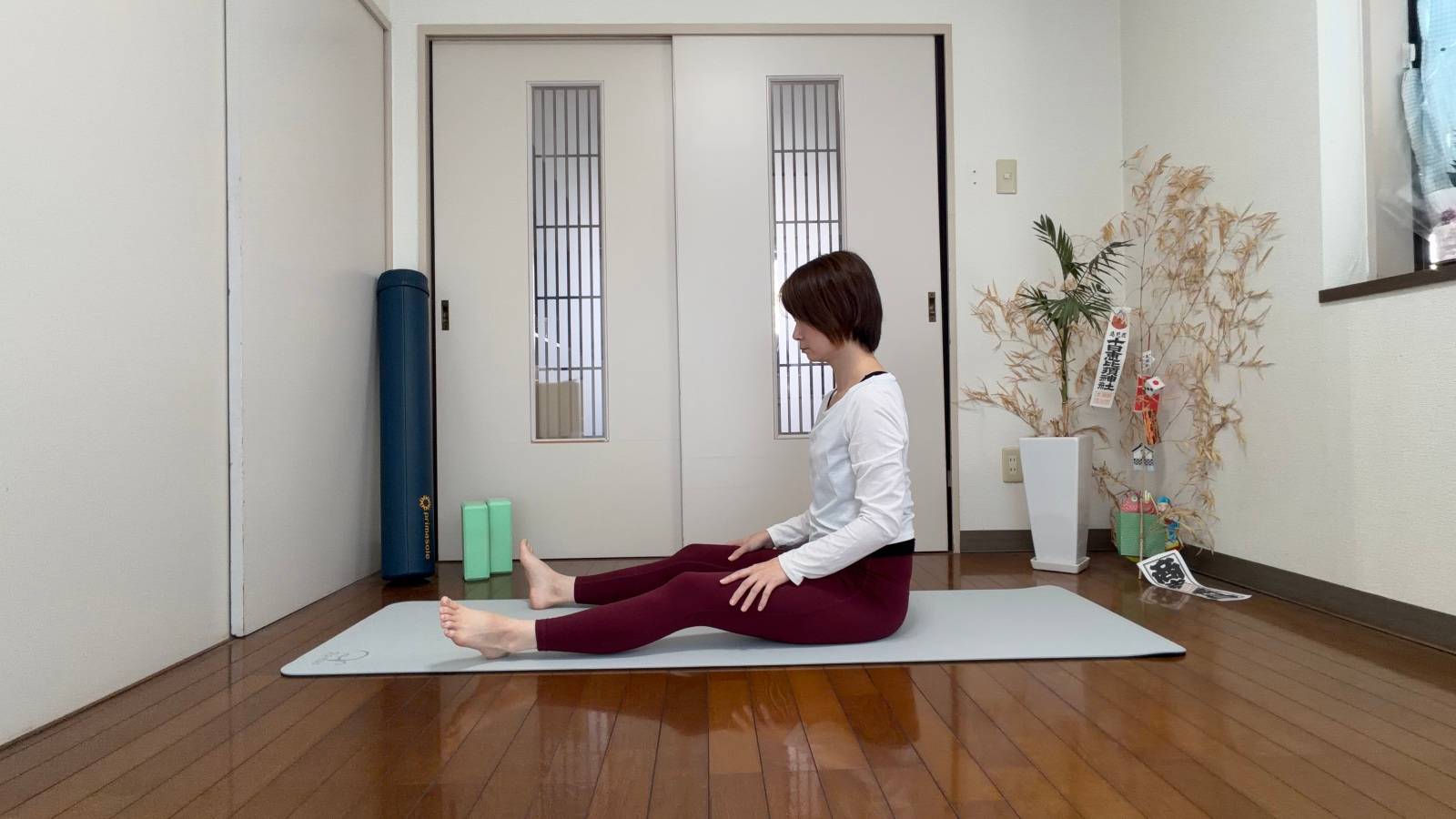 股関節ほぐしストレッチ