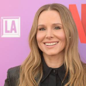 40代必読！クリステン・ベル（44歳）ベジタリアンを卒業、ピラティスからウエイトリフティングへ