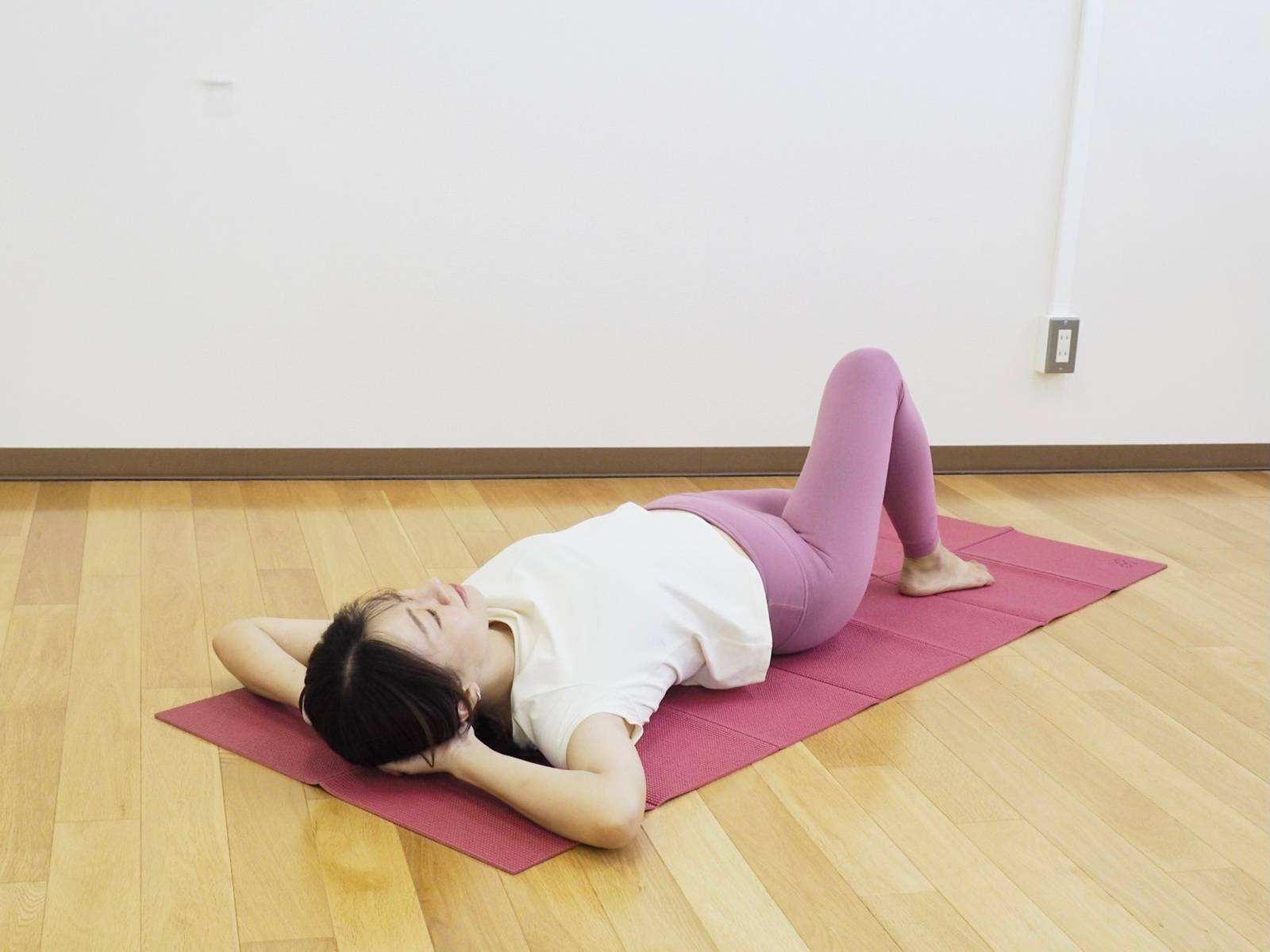 骨盤の歪み対策ストレッチ③