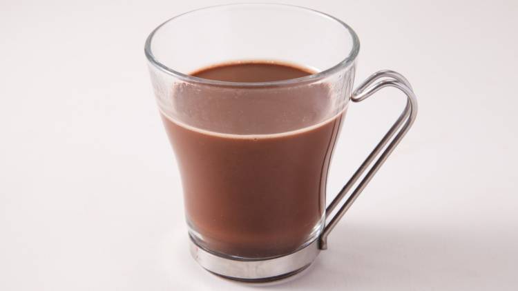 豆乳＋ココアで満腹×代謝アップの朝ドリンク。忙しい朝の栄養チャージに