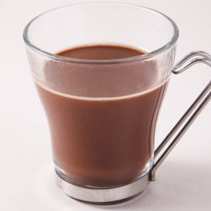 豆乳+ココアで満腹×代謝アップの朝ドリンク。忙しい朝の栄養チャージに