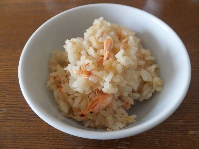 炊き込みごはんのイメージ