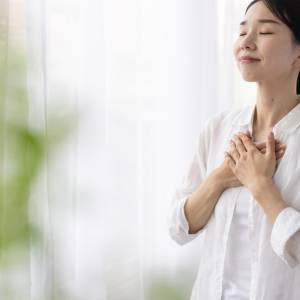 更年期世代の【頑張れない日】の乗り越え方｜気持ちをリセットする「毎日続けたくなるゆるヨガ」