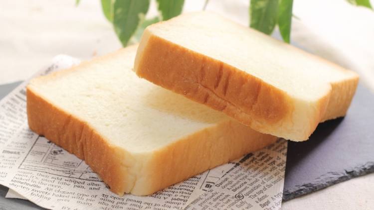 血糖値スパイクを防ぐ!朝、トーストと組み合わせると良い食材とは?|管理栄養士が解説