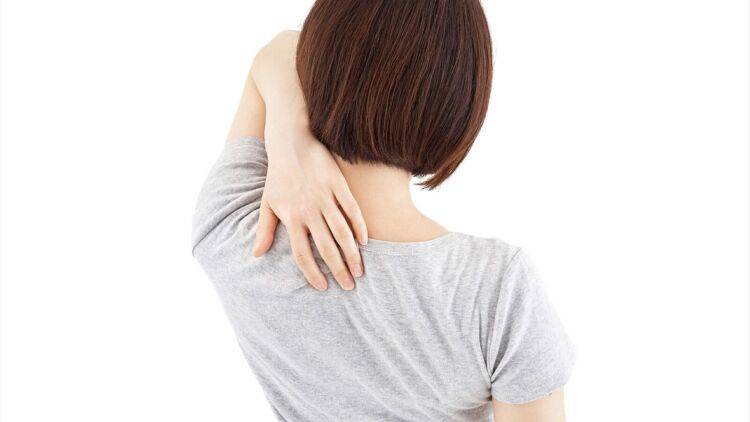 【ガチガチ肩甲骨がふわふわに】肩甲骨の動きをスムーズに!肩が上がりやすくなる基本のほぐしエクササイズ