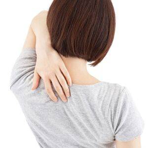 【ガチガチ肩甲骨がふわふわに】肩甲骨の動きをスムーズに!肩が上がりやすくなる基本のほぐしエクササイズ