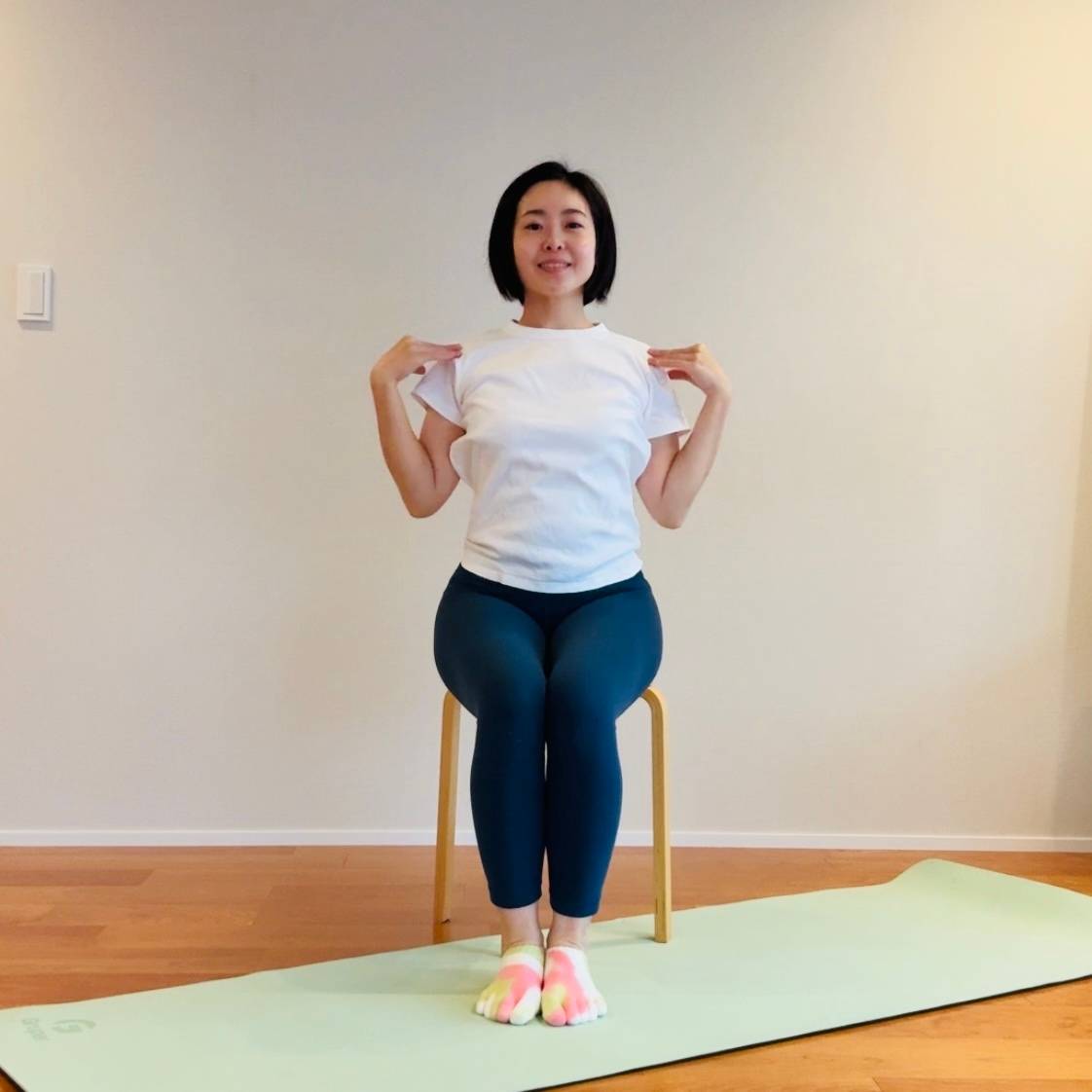 肩甲骨エクササイズ