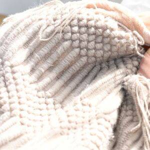 冬こそ重要！ぬくぬくしながら体の目を覚ましていける「寝ながらできる寝起きストレッチ」