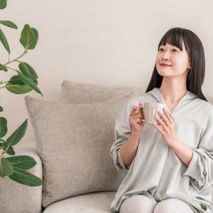 冬に急増する“冷え・くすみ・疲れ”は〈巡り不足〉が原因だった? 今日からできる温活・白湯・ヨガ習慣