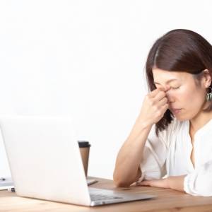 現代人の“ガチ固まり”を一掃！目の疲れ&肩こりを一度に癒す〈後頭ほぐし〉